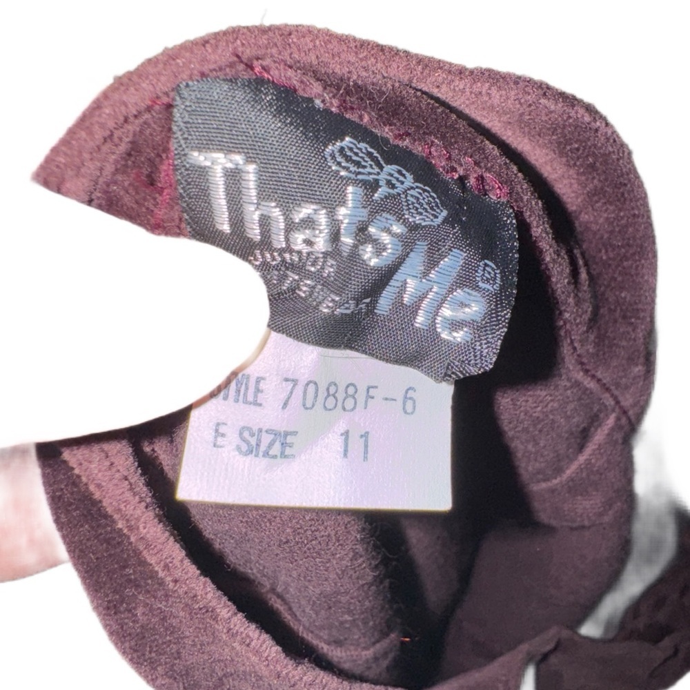 That’s Me Vintage Velvet Burgundy Skirt - Picture 6 of 7